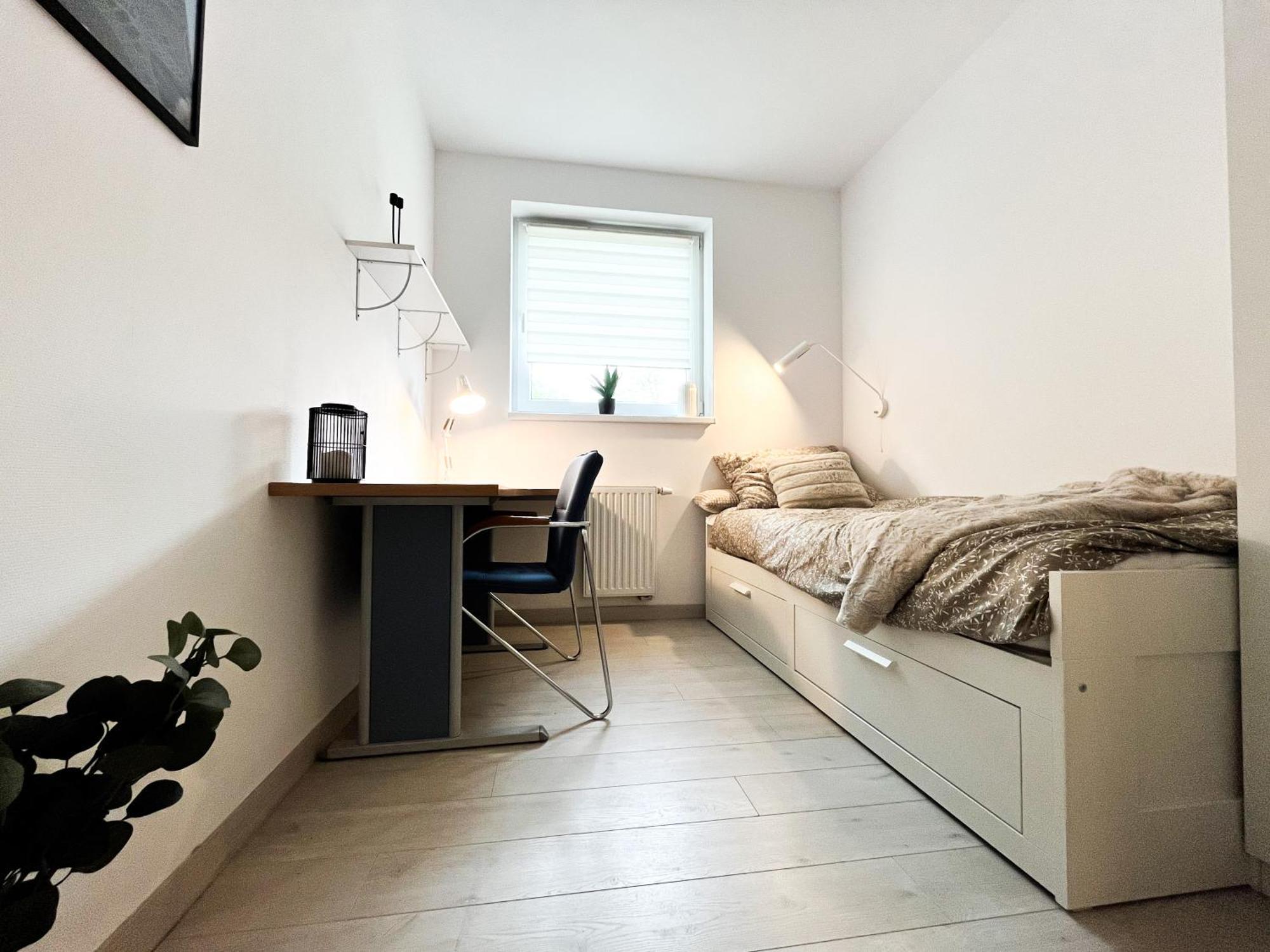 Appartamento Walk To Park, Modern 2Bd Kitchen! Balcony, Parking Breslavia Esterno foto